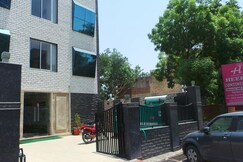 Hotel Heera Continental