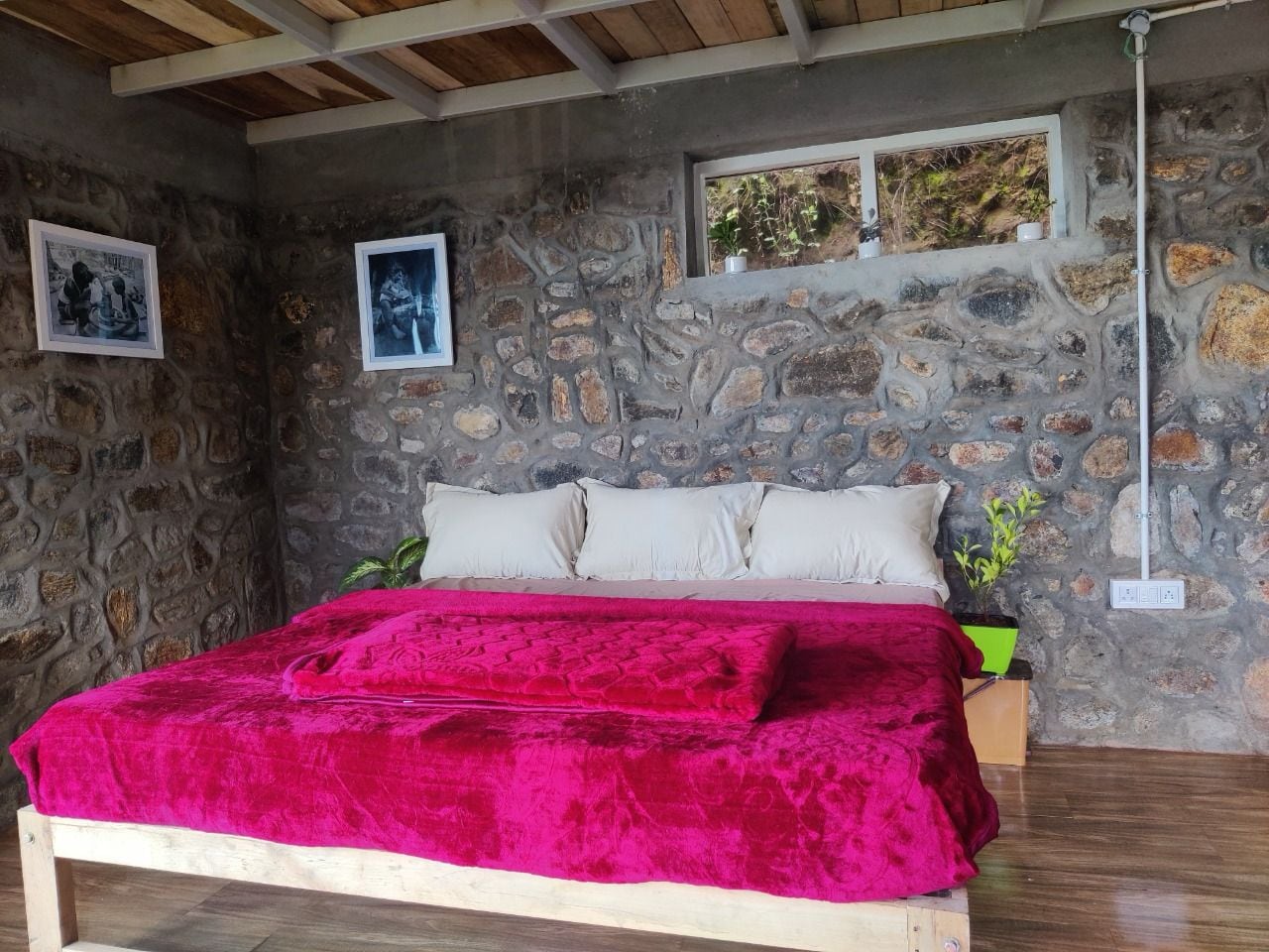 Marshall Farmstay Stone barn 3bhk - Tap to explore photos
