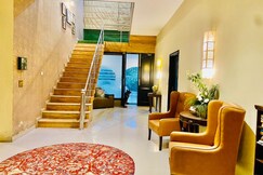 Spring Gardens farm Villa near Airport