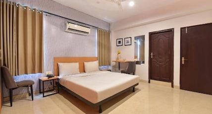 Hotel Me Casa inn Room Type - Deluxe Room
