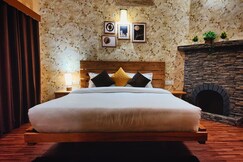 Family Retreat - The Forest Dak Bangalow