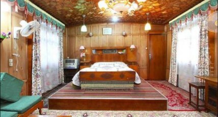 Texas Super Deluxe Houseboats Room Type - Deluxe Room