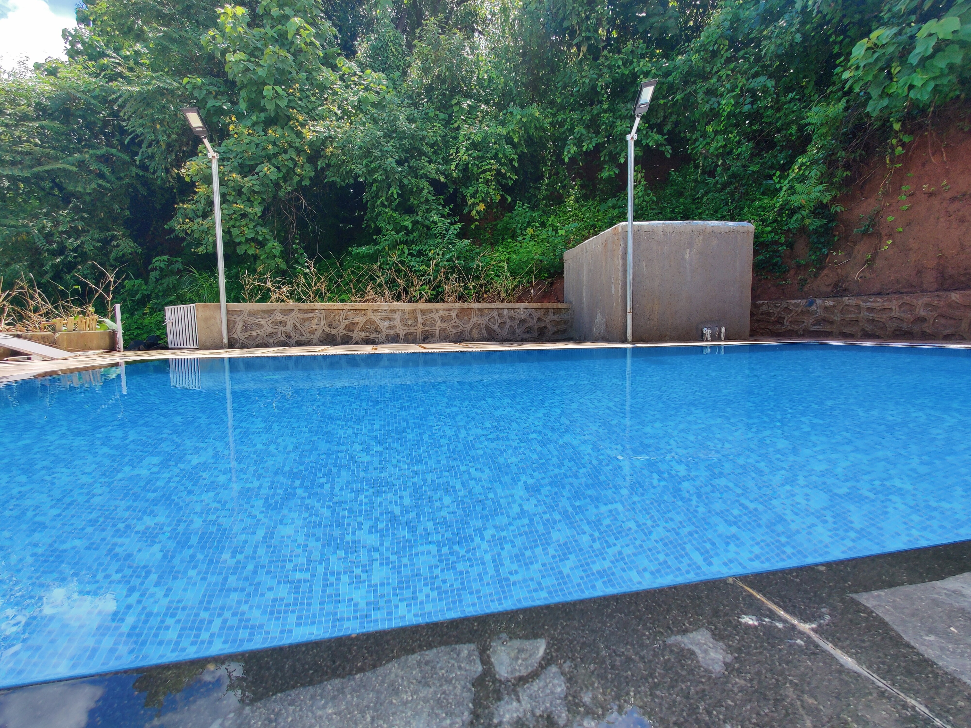 JenJon Karjat Resort Casa Rosa| 3 BHK Villa - Tap to explore photos
