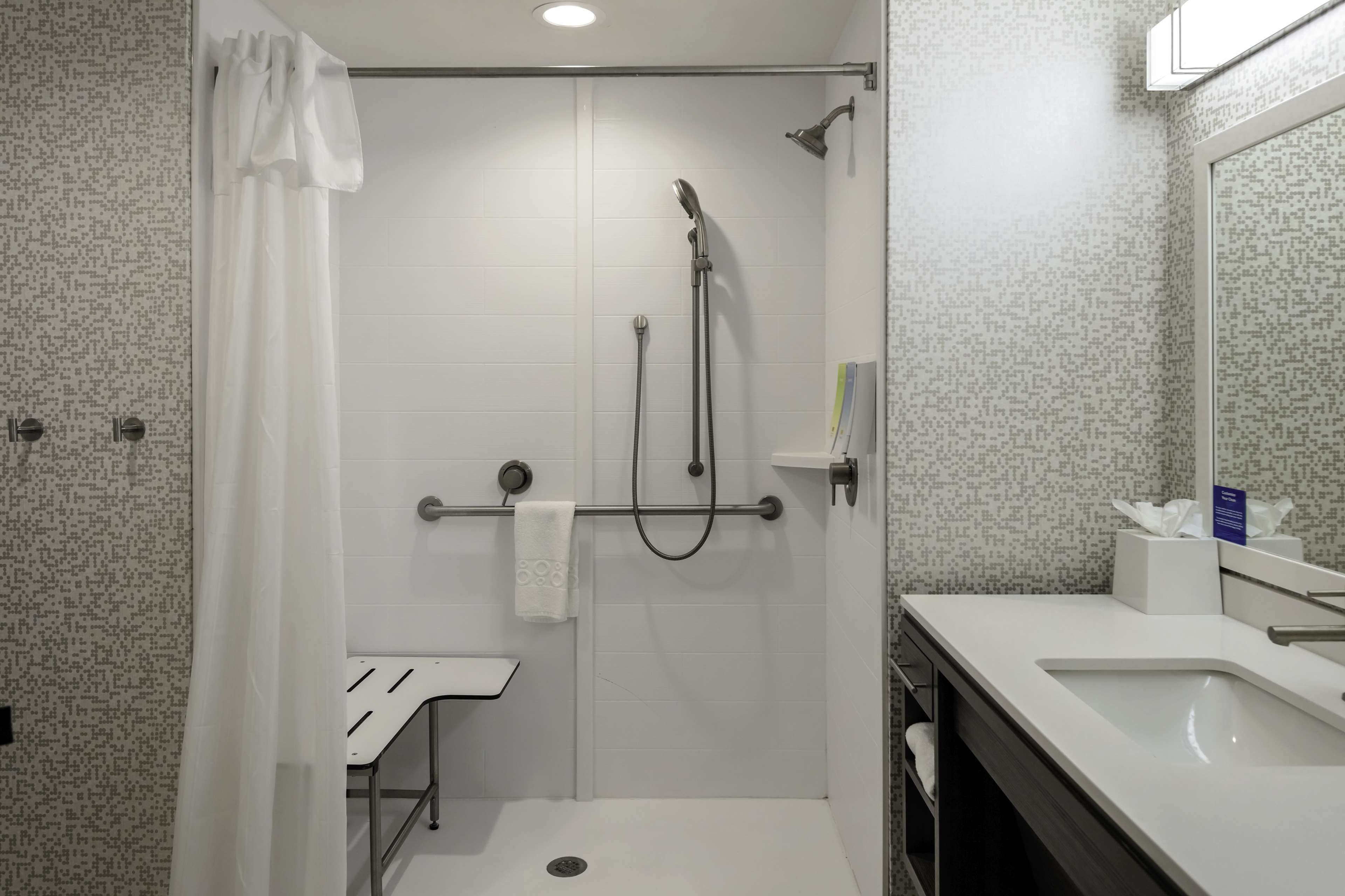Home2 Suites by Hilton Vidalia, GA - Tap to explore photos