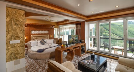 Parakkat Nature Resorts Room Type - Honeymoon Suite
