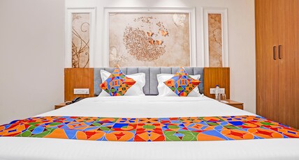 FabHotel Royal Midway Room Type - Deluxe Room