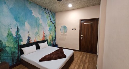 Hotel maheshwari green's Room Type - Deluxe Double Bed Room AC