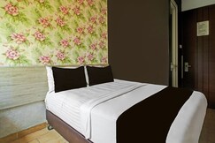 Hotel O Gambir Near Juanda Station Formerly Bunga Dahlia