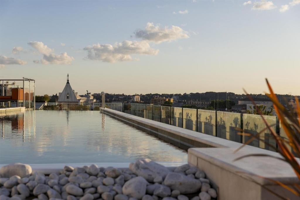 Anantara Palazzo Naiadi Rome Hotel - Tap to explore photos