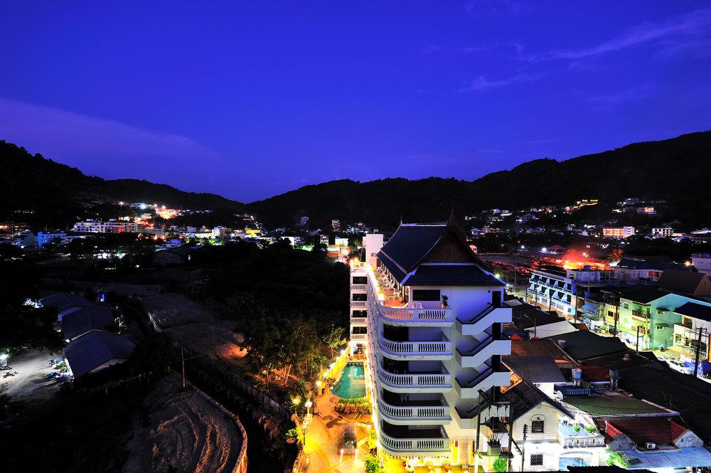 APK Resort - Tap to explore photos