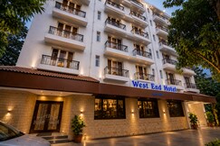West End Hotel
