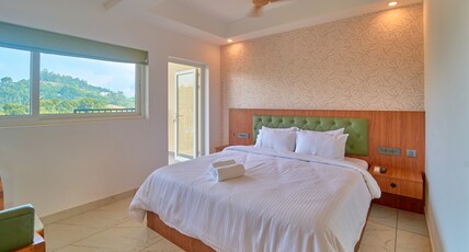 Nature Green Resort Munnar by VOYE HOMES Room Type - Plunge pool AC Room