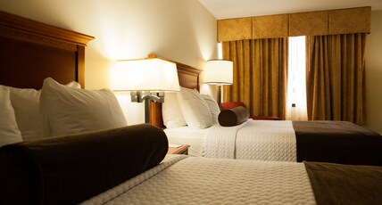 Crowne Plaza Hotel Hickory Room Type - 2 Double Beds Standard Exterior Access