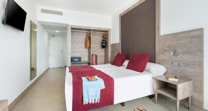 Hotel Vibra Riviera Room Type - TWIN  3 ADULTS