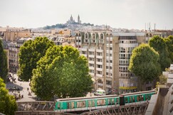 Libertel Canal Saint Martin