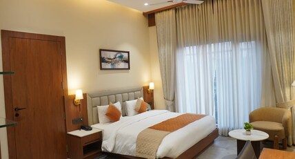 HOTEL MADHUVAN Room Type - Executive AC