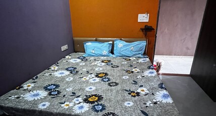 Baba Shyam Hotel and Restaurant Room Type - NON AC DELUXE ROOM