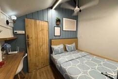 Single Bathtub Studio in Bandra