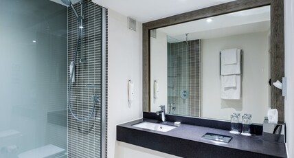 Holiday Inn SLOUGH - WINDSOR Room Type - 1 Queen Standard