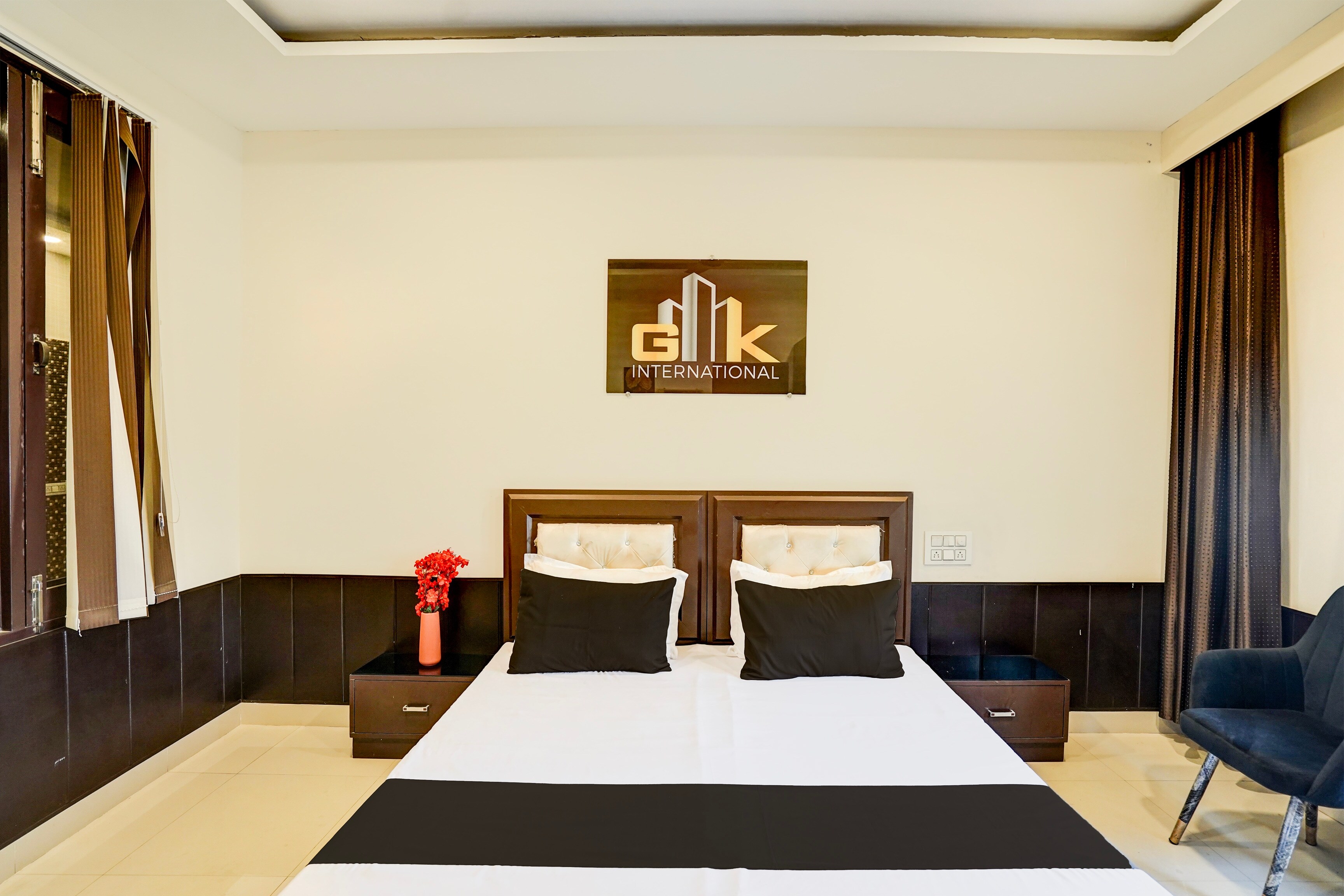 Hotel O Riverlands - Tap to explore photos