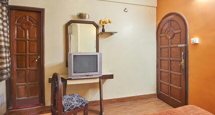 Hotel India Sun Room Type - Deluxe A.C