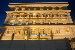 Treebo Purva Crest, Gachibowli DLF