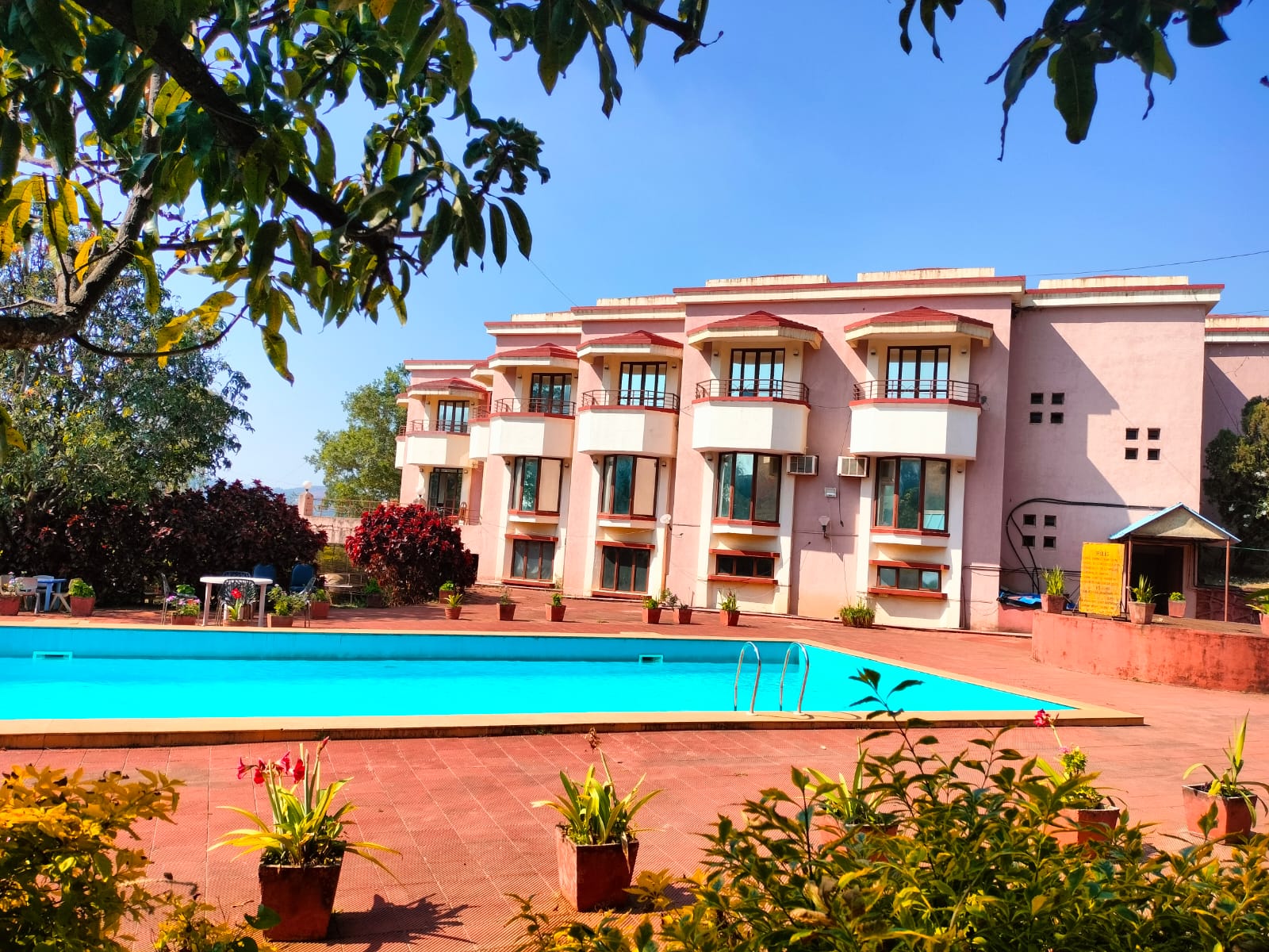 The Dhanhills - A Valley View Hotel In Panchgani - Tap to explore photos