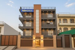 FabHotel F9 H Block Sector 51