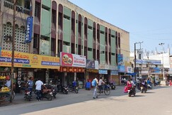HOTEL L G RAM