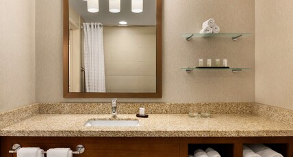 Embassy Suites Denver - Downtown/Convention Center Room Type - 2 QUEENS MOUNTAIN VIEW NS