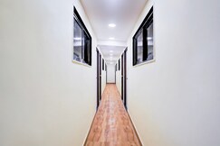 Hotel O Metro Galaxy inn