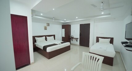 JR Service Aprtment, Coimbatore Room Type - Triple Room with Garden View