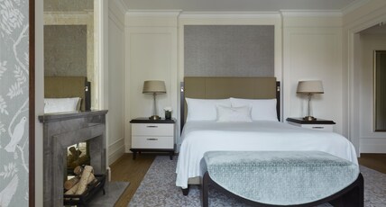 Waldorf Astoria Amsterdam by Hilton Room Type - KING PREMIER ROOM