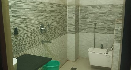 Hotel Ramsan Plaza Room Type - SUPER DLX KING SIZE