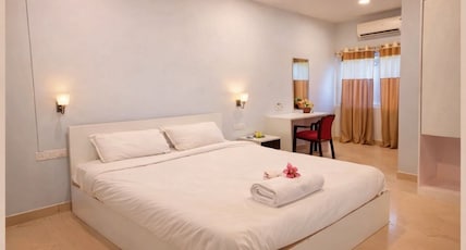 Hotel FLY inn Room Type - Deluxe room