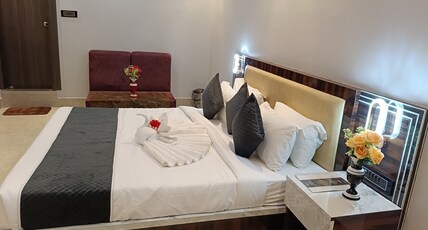 HOTEL BALAJI PALACE Room Type - FAMILY ROOM