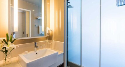 Best Western Patong Beach Room Type - Superior Room City View