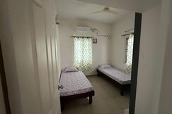 JOY HOME - APT STAYZ HOSTEL