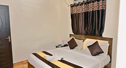 Hotel Sudarshan Room Type - Standard Room