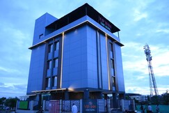 Vip inn stay hotel (7 km from Pune Airport)