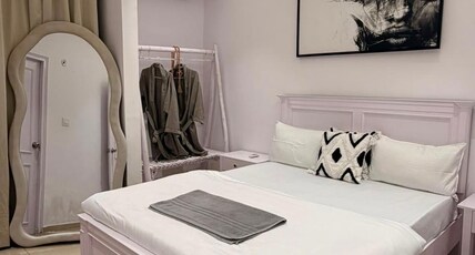 UrbanScape Stays Room Type - White Muse Stay