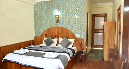 Hotel Ashoka Inn Room Type - Deluxe Room