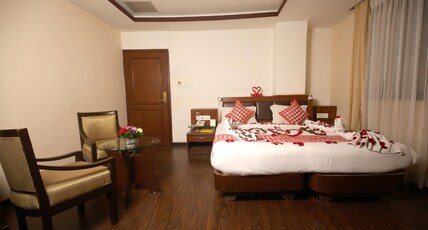 Yellow Pagoda Hotel Room Type - Super Deluxe Room