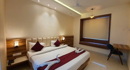 Amore Hotel Room Type - Executive Queen