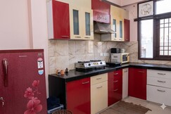 BIG 3 BHK ON Hourly Rates I C Scheme 100 Mbps