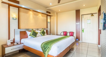 Navaratna Delight Room Type - Executive Room Navaratna Delight Room Type - Executive Room