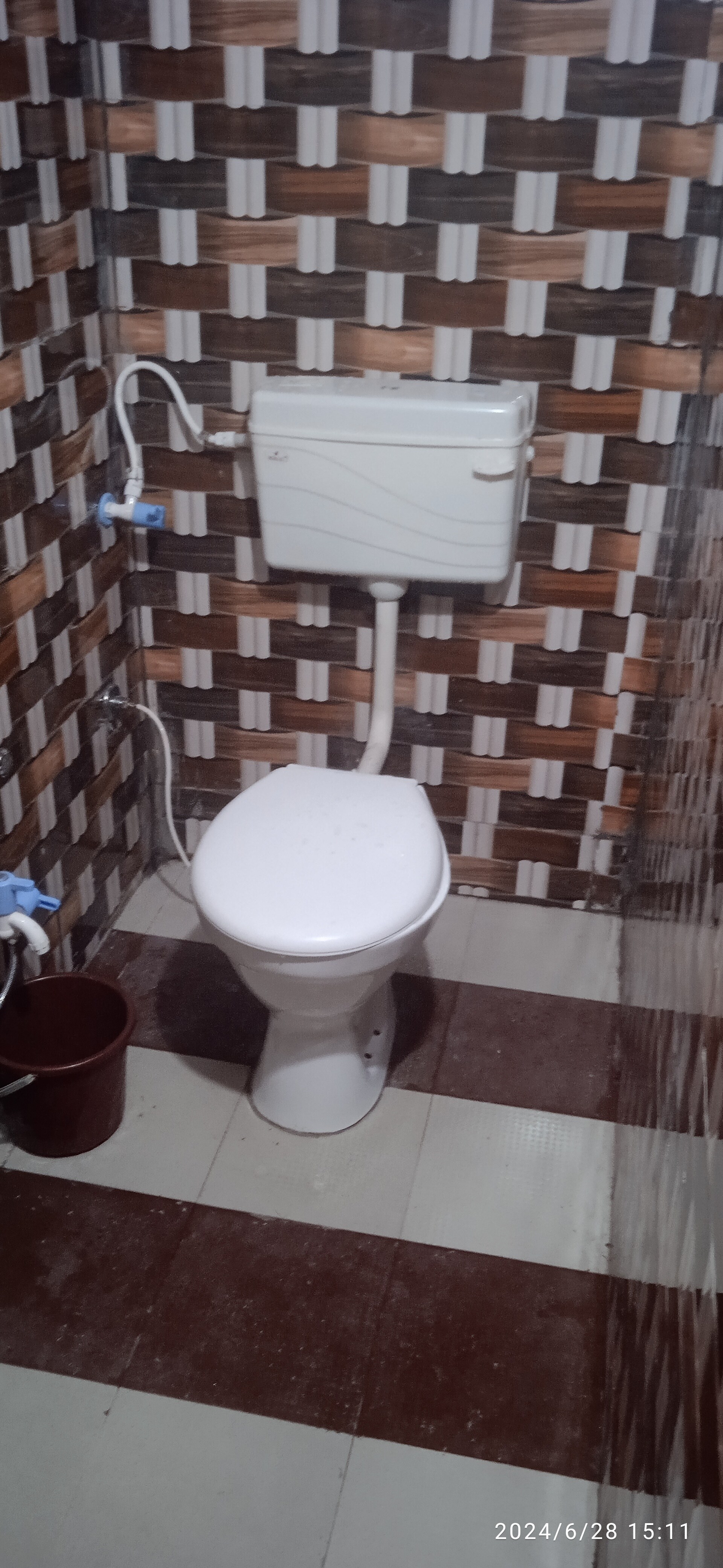 Parshwanath Home Stay - Tap to explore photos