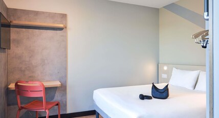 ibis budget Issy Les Moulineaux Paris Ouest Room Type - Standard Terrace Room