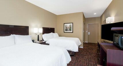 Hampton Inn by Hilton Corydon Room Type - 2 DOUBLE BEDS NONSMOKING