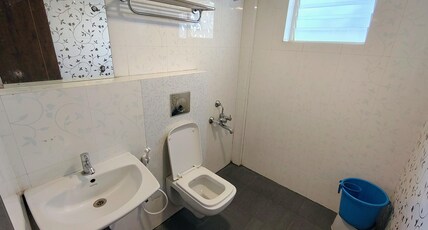 Hotel White Parrot Room Type - PREMIUM EXECUTIVE NON AC ROOM